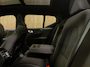 Volvo XC40 Single Motor Extended Range Ultimate 82 kWh | 100% SoH | Schuifdak | 360° Camera | All Season banden | Harman Kardon | Adaptieve Cruise Control | Bestuurdersstoel elektrisch geheugen | Stoel en Stuurwielverwarming | 19 Inch | Passagiersstoel elektrisch | Zitting verlenging voorstoelen | Pilot Assist | BLIS Dode Hoek Detectie | Warmtepomp | Google Infotainment | Keyless Drive | Parkeersensoren voor+achter | Elektrisch bedienbare achterklep | Automatisch dimmende binnen en buitenspiegels | Regensensor | Climate Controle L+R | Draadloos telefoon opladen | DAB Radio | Apple Carplay/Android Auto | Volvo On Call met mobiele App functie | Silver Dawn Metallic |