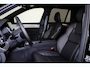 Volvo XC90 T8 Recharge AWD Ultra Black Ed. Exec. - Luchtvering - Panorama/schuifdak - IntelliSafe Assist & Surround - 360º Camera - Bowers & Wilkins audio - Adaptieve LED koplampen - Verwarmde voorstoelen, stuur & achterbank - Parkeersensoren voor & achter - Elektr. bedienb. voorstoelen met geheugen - Geventileerde voorstoelen - Head up display - Draadloze tel. lader - Extra getint glas - 22' LMV