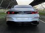 Mercedes-Benz C-klasse 400 4MATIC Launch Edition 94 kWh | Hyperscreen | Trekhaak | Panoramadak | Distronic | Sfeerverlichting | 360 camera |