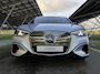 Mercedes-Benz C-klasse 400 4MATIC Launch Edition 94 kWh | Hyperscreen | Trekhaak | Panoramadak | Distronic | Sfeerverlichting | 360 camera |