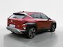 Hyundai Kona 1.6 GDI HEV Comfort Smart 19'' velgen Incl. resterend fabrieksgarantie! Zeer mooie uitvoering! ALS NIEUW!!