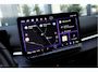 Volkswagen T-Roc 1.5 eTsi 150PK DSG Aut. | R-Line Edition | Wegklapbare Trekhaak | 18" LM Velgen | LED Koplampen | Stoelverwarming | Active Info Display | Keyless Start | Achteruitrijcamera | Navi incl. Apple Carplay |