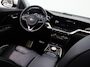 Kia Niro EV e-Niro ExecutiveLine 64 kWh | Trekhaak | Schuifdak | Stoel/Stuurverwarming | Adaptieve Cruise Control | Leder | JBL Audio | Achteruitrijcamera | Memory Seats |