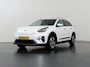 Kia Niro EV e-Niro ExecutiveLine 64 kWh | Trekhaak | Schuifdak | Stoel/Stuurverwarming | Adaptieve Cruise Control | Leder | JBL Audio | Achteruitrijcamera | Memory Seats |