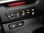 Kia Niro EV e-Niro ExecutiveLine 64 kWh | Trekhaak | Schuifdak | Stoel/Stuurverwarming | Adaptieve Cruise Control | Leder | JBL Audio | Achteruitrijcamera | Memory Seats |