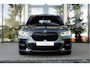 BMW X1 xDrive25e Aut. | High Executive | M Sportpakket | Panoramadak | Lederen Bekleding | 18" LM Velgen | Stoelverwarming | Parkeersensoren | LED | Dealeronderhouden | Navigatie incl. Apple CarPlay |