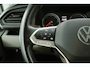 Volkswagen Transporter 2.0 TDI L2H1 150PK | Automaat | Airco | Camera | Cruise | 3 Zits | Carplay | Navi