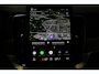 Volvo XC90 T8 Plug-in hybrid AWD Ultra Dark | High Performance Audio | Luchtvering | Massage in voorstoelen | 360° Parkeercamera | Parkeersensoren voor + achter | Panoramadak | Semi-Electrische Wegklapbare Trekhaak | Bowers & Wilkins Premium Audio | Google infotainmentr