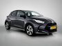 Toyota Yaris 1.5 Hybrid 115 Dynamic | Parkeersensoren V+A | Blindspot | Stuur-Stoelverwarming |