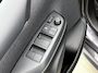 Toyota Yaris 1.5 Hybrid 115 Dynamic | Parkeersensoren V+A | Blindspot | Stuur-Stoelverwarming |