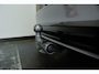 Volvo V60 T8 Plug-in hybrid AWD Plus Dark | Trekhaak | Panoramadak | Verwarmbare voorstoelen, achterbank en stuurwiel | 360 graden camera | Head-up display | Premium audio by Harman Kardon | Adaptieve cruise control | Keyless