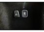 Volvo V60 T8 Plug-in hybrid AWD Plus Dark | Trekhaak | Panoramadak | Verwarmbare voorstoelen, achterbank en stuurwiel | 360 graden camera | Head-up display | Premium audio by Harman Kardon | Adaptieve cruise control | Keyless