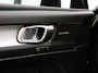 Volvo XC40 B4 AUT(7) PLUS DARK 20INCH SCHUIFDAK 360GR CAM TREKHAAK H/K AUDIO