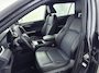 Toyota RAV4 2.5 Hybrid Bi-Tone | Parkeersensoren V+A | Blindspot | Stuur-Stoelverwarming |