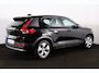 Volvo XC40 T3 Momentum Pro - Parkeercamera achter - Parkeersensoren voor & achter - Volvo On Call - Sensus Navigatie met Apple® CarPlay en Android Auto - High Performance Audio - Climate Control - Cruise control - 18' LMV