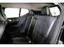 Volvo XC40 T3 Momentum Pro - Parkeercamera achter - Parkeersensoren voor & achter - Volvo On Call - Sensus Navigatie met Apple® CarPlay en Android Auto - High Performance Audio - Climate Control - Cruise control - 18' LMV