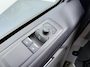 Ford E-Transit Cust. 320 L1H1 Limited 71 kWh Stoel-Stoel | Trekhaak | 17'' LM "| vloer Zijwand betimmering | Sidebars | All Weather Banden | 370 km WLTP