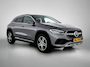 Mercedes-Benz GLA 250 e Progressive Plug-In Hybride | Stoelverwarming | LED | DAB | Spiegelpakket | Parkeerpakket met Camera | Inclusief 24 maanden Mercedes-Benz Certified garantie voor Europa.
