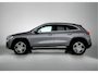 Mercedes-Benz GLA 250 e Progressive Plug-In Hybride | Stoelverwarming | LED | DAB | Spiegelpakket | Parkeerpakket met Camera | Inclusief 24 maanden Mercedes-Benz Certified garantie voor Europa.