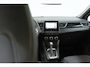 Renault Captur 1.6 E-Tech hybrid 145 SL Rive Gauche | Camera | Parkeersensoren | Navigatie | Apple Carplay