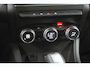 Renault Captur 1.6 E-Tech hybrid 145 SL Rive Gauche | Camera | Parkeersensoren | Navigatie | Apple Carplay