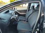 Toyota Yaris 1.3 VVTi Aspiration Nieuw in Nederland geleverde goed onderhouden Yaris