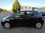 Toyota Yaris 1.3 VVTi Aspiration Nieuw in Nederland geleverde goed onderhouden Yaris
