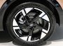 Opel Grandland SUV 195 pk Plug-in-Hybrid Ultimate | Trekhaak | Panoramisch Schuifdak | Focal Premium Audio | 360 camera | AGR Comfortstoelen
