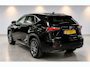 Lexus NX 300h AWD Luxury Line | CAMERA | TREKHAAK | LEDER | STOELVERW. | GOED ONDERHOUDEN!