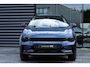 Lynk & Co 01 1.5 | Panoramadak | Achteruitrijcamera | Elektrische bestuurdersstoel met geheugen | Stoelverwarming | Actieve bochtverlichting | Adaptieve Cruise Control | Stuurassistent | Lane Assist | Navigatie | Elektrische Achterklep | Keyless Entry | Dodehoekassistent