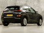 Hyundai Kona 1.0 T-GDI Sport (APPLE CARPLAY, STUUR/STOELVERWARMING, SPORTSTOELEN, CAMERA, LM VELGEN, CRUISE, NIEUWSTAAT)