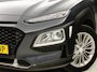 Hyundai Kona 1.0 T-GDI Sport (APPLE CARPLAY, STUUR/STOELVERWARMING, SPORTSTOELEN, CAMERA, LM VELGEN, CRUISE, NIEUWSTAAT)