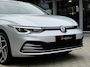 Volkswagen Golf 1.5 TSI *!* PANODAK/ RADAR/ MASSAGE/ HuD/ 18 INCH *!*