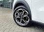 Citroën C3 1.2 Hybrid 110pk Max | MEGADEAL | SNEL LEVERBAAR | 2+6 JAAR GARANTIE* | STOELVERW. | TWO-TONE | CLIMA | CAMERA | 17 INCH LM-VELGEN | APPLE CARPLAY / ANDROID AUTO