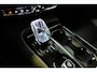 Volvo V60 T8 Plug-in hybrid AWD Plus Dark | Semi-Electrische Wegklapbare Trekhaak | Panoramadak | 360° Parkeercamera | Parkeersensoren voor + achter | Head-Up Display | Stoelverwarming | Stuurwielverwarming | Google Infotainment |