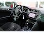 Volkswagen Tiguan 2.0 TSI 4Motion Highline R-Line | ACC | Panoramadak | DYNaudio | Trekhaak |