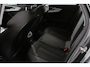 Audi A4 Avant 40 TFSI 204 pk S-tronic S Line Plus Navigatie Adaptive Cruise Control Parkeersensoren Camera Lane Assist Elektrische achterklep Stoelverwarming Ledverlichting Virtual Cockpit Climatronic
