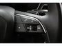 Audi A4 Avant 40 TFSI 204 pk S-tronic S Line Plus Navigatie Adaptive Cruise Control Parkeersensoren Camera Lane Assist Elektrische achterklep Stoelverwarming Ledverlichting Virtual Cockpit Climatronic