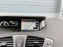 Renault Scenic 1.2 -130pk TCe Limited | Trekhaak | Nieuwe Ketting! | Cruise | PDC | Nette Auto | Rijklaar |