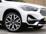 BMW X1 sDrive20i VDL Nedcar Edition | Automaat | Leder | HUD | Cam |