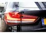 BMW X1 sDrive20i Xline|Pano|Trekhaak|HUD|Facelift|Camera|HiFi|LED|M-Stuur