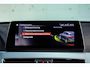 BMW X1 sDrive20i Xline|Pano|Trekhaak|HUD|Facelift|Camera|HiFi|LED|M-Stuur