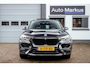 BMW X1 sDrive20i Xline|Pano|Trekhaak|HUD|Facelift|Camera|HiFi|LED|M-Stuur