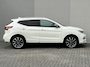 Nissan Qashqai 1.3 DIG-T Tekna + / 1.500 kg trekhaak / Leder / Panorama dak / Elektrische stoelen / Adaptieve CC / Camera 360° / Navigatie / BOSE audio / Apple Carplay Android / 19" LM wielen /
