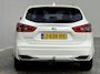Nissan Qashqai 1.3 DIG-T Tekna + / 1.500 kg trekhaak / Leder / Panorama dak / Elektrische stoelen / Adaptieve CC / Camera 360° / Navigatie / BOSE audio / Apple Carplay Android / 19" LM wielen /