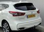 Nissan Qashqai 1.3 DIG-T Tekna + / 1.500 kg trekhaak / Leder / Panorama dak / Elektrische stoelen / Adaptieve CC / Camera 360° / Navigatie / BOSE audio / Apple Carplay Android / 19" LM wielen /