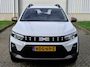 Dacia Sandero Stepway 1.8 hybrid 155 extreme / 360 Camera / Dodehoekdetectie / Stoel & Stuurverwarming / Navigatie d.m.v. Apple Carplay & Android Auto (Draadloos) /