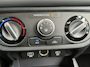 Hyundai i10 1.0 Comfort * UNIEK * Nu of Nooit * Nederlandse Auto met slechts  2.546 km. * Airco * Navigatie * Parkeer Camera * Cruise Control * Touch Screen Scherm * Vingerhoets; Vierde Generatie Eersteklas Service. Al meer dan 100 jaar een begrip in de Brabantse Kempen