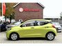 Hyundai i10 1.0 Comfort * UNIEK * Nu of Nooit * Nederlandse Auto met slechts  2.546 km. * Airco * Navigatie * Parkeer Camera * Cruise Control * Touch Screen Scherm * Vingerhoets; Vierde Generatie Eersteklas Service. Al meer dan 100 jaar een begrip in de Brabantse Kempen