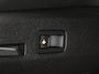 Volkswagen T-Roc 1.5 eTsi R-Line First Edition 150PK DSG Pano-Schuifdak, Trekhaak, Black Style, 20" LM Velgen, Keyless, Side Asisst, Matrix LED-Verlichting, Achteruitrijcamera